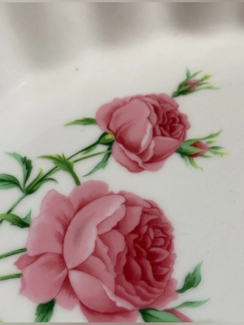 Floral Ceramic Quiche Dish, Christine Holm, White with pink roses, Baking dish